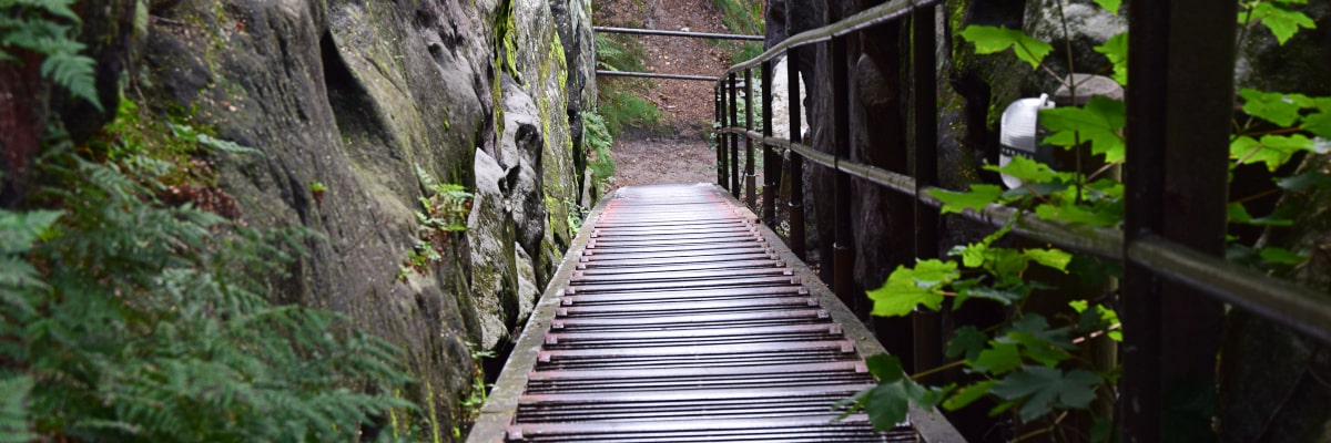 Treppe zum Papststein in der Sächsischen Schweiz