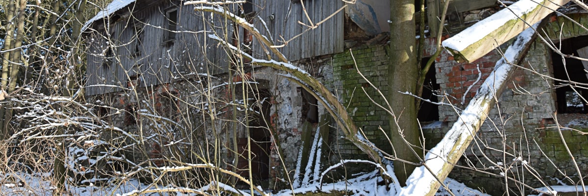 Casa de labranza en ruinas en Großwaltersdorf
